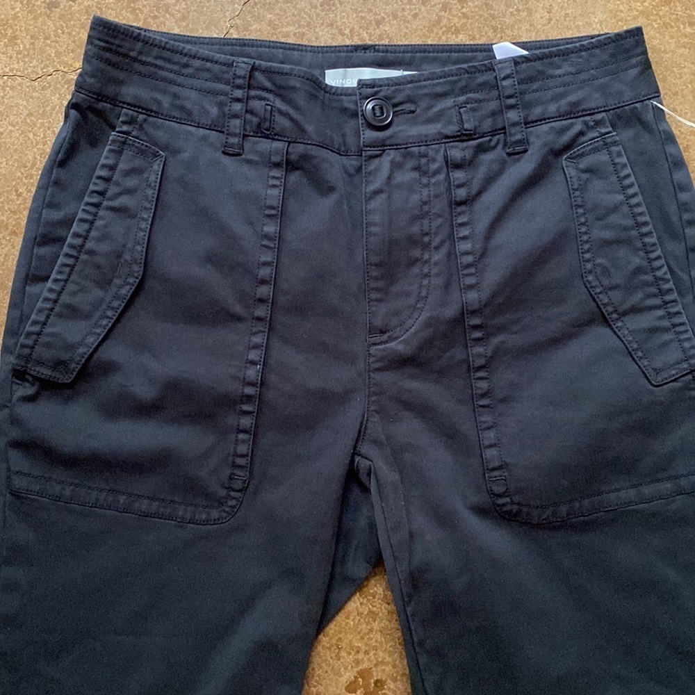 VINCE Camuto Vince black cargo style stretch cropped‎ pants